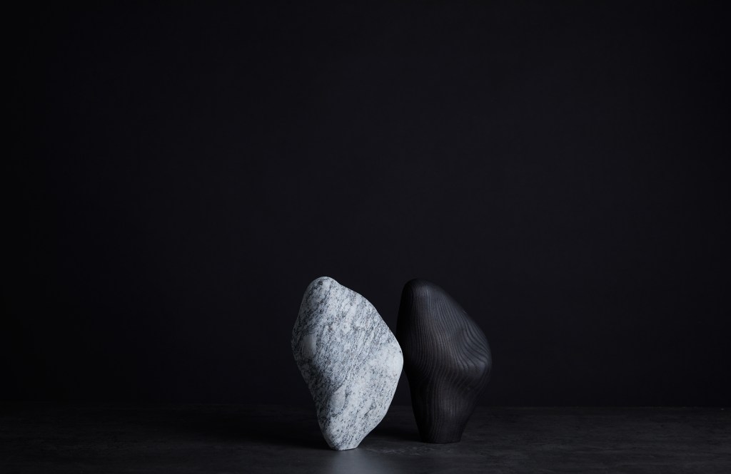 Båndgneis med asketre&nbsp;skygge.